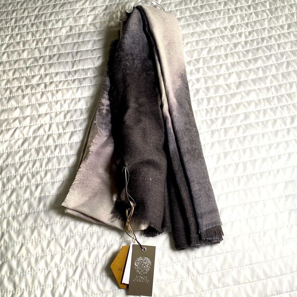 Vince Camuto scarf